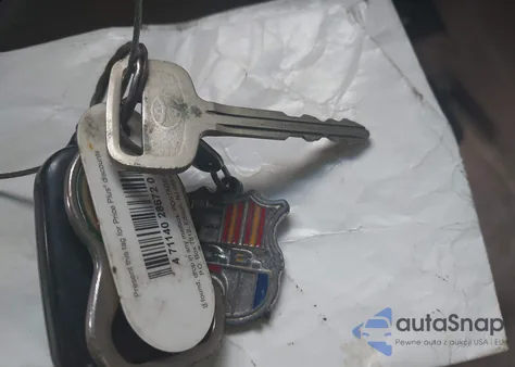 2001 Toyota Sienna Le z USA, uszkodzony, nr VIN 4T3ZF13C81U345260